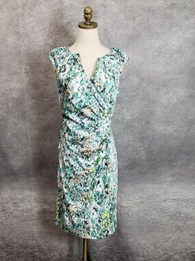 Adrianna Papell Sleeveless Sheath Dress Size 8 Multicolor Ruched Waist V-Neck